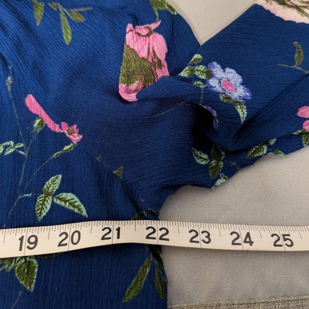 Women's Long Sleeve Blue Floral Blouse - Picture 8 of 9
